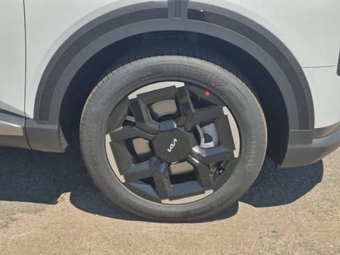 New 2027 Kia Telluride EX AWD/4WD image 17