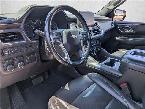 Used 2021 Chevrolet Tahoe LT w/ LT Signature Package AWD/4WD image 9