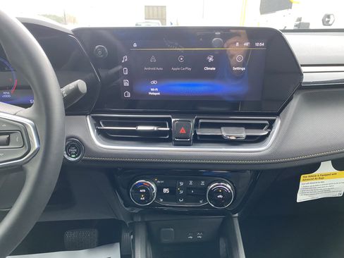 Used 2025 Chevrolet TrailBlazer ACTIV w/ Convenience Package image 24