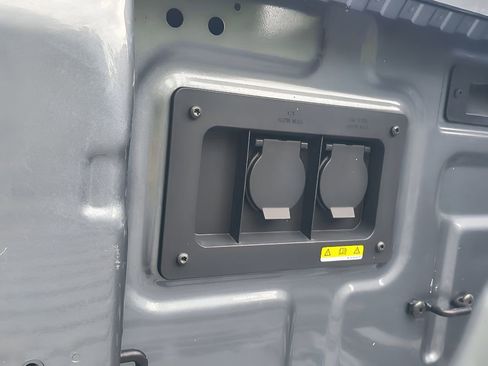 Used 2024 Ford Ranger XLT w/ Advanced Towing Package image 16