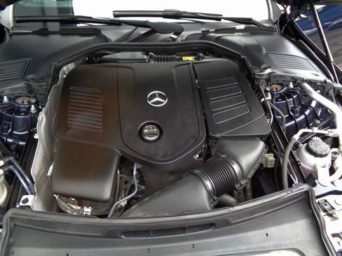 Used 2023 Mercedes-Benz C 300 4MATIC Sedan image 18