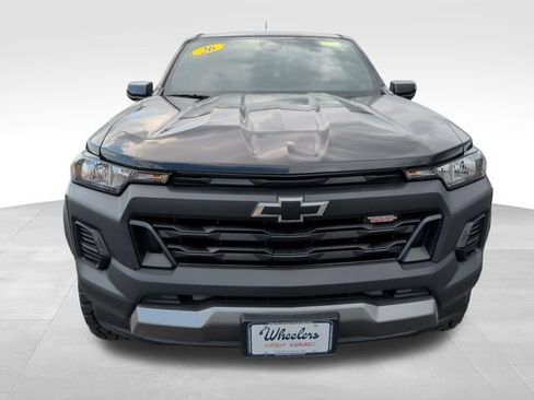 Used 2026 Chevrolet Colorado Trail Boss AWD/4WD image 10