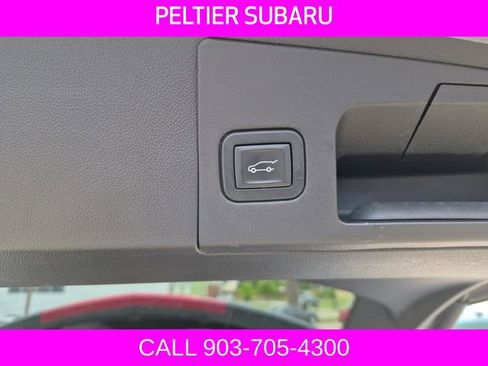 Used 2019 Cadillac XT5 FWD image 10