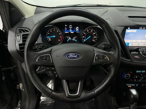 Used 2018 Ford Escape Titanium w/ Ford Safe & Smart Package image 22