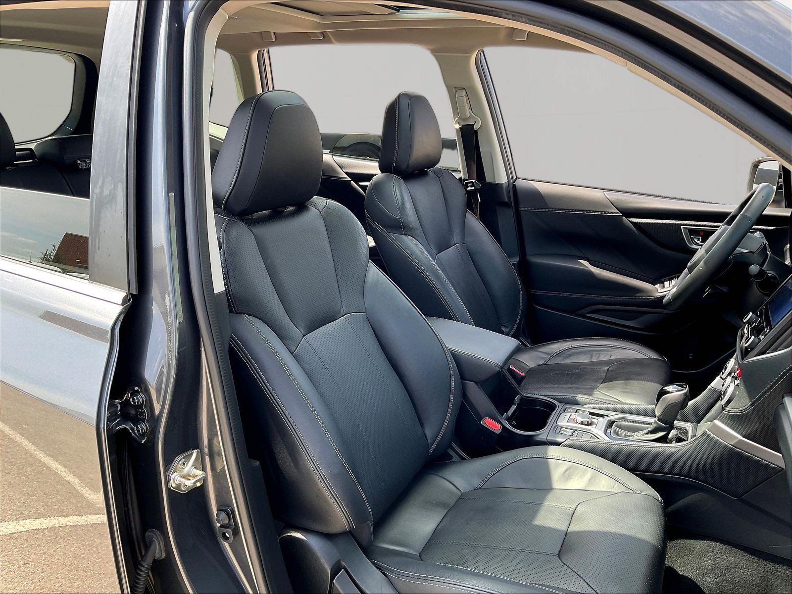 Used 2020 Subaru Forester Limited AWD/4WD image 29