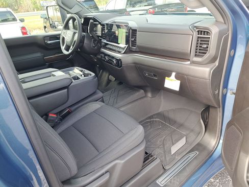 New 2025 Chevrolet Silverado 2500 LT image 13