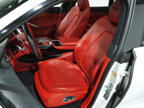 Used 2021 Aston Martin DBX AWD/4WD image 66