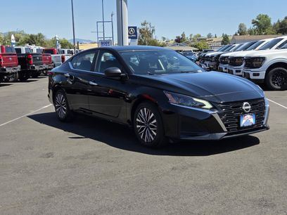 Used 2025 Nissan Altima 2.5 SV