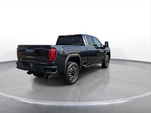 New 2026 GMC Sierra 2500 Denali Ultimate image 8