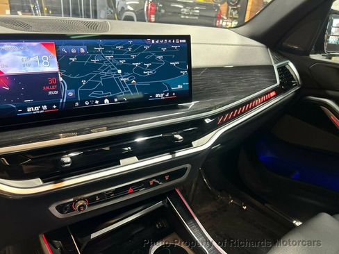 Used 2024 BMW X5 M60i AWD/4WD image 14