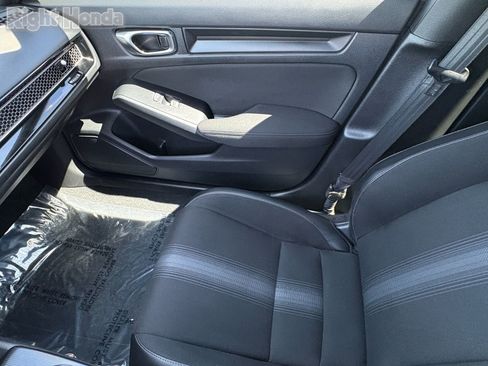 Certified 2025 Honda Civic Sport image 19