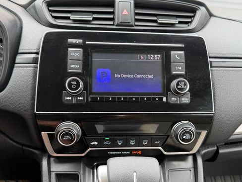 Used 2017 Honda CR-V LX image 38