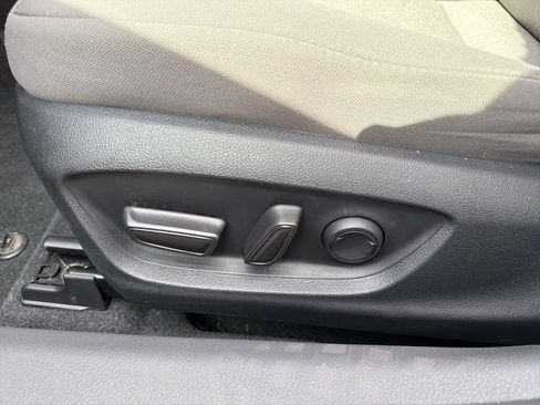 Used 2023 Toyota Camry LE FWD image 11