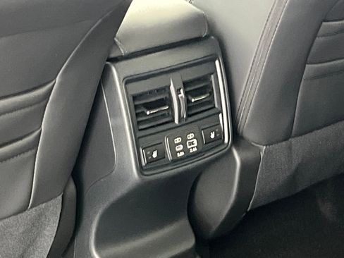 Used 2026 Subaru Outback Limited XT w/ Premium/Limited Package 2 image 33