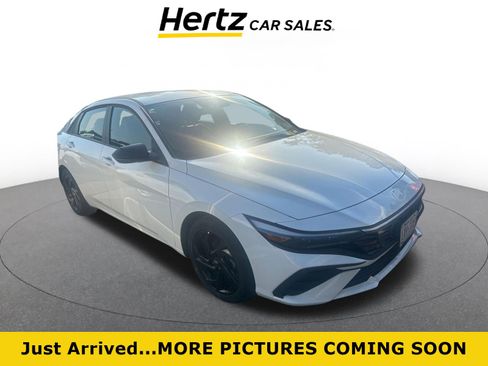 Used 2026 Hyundai Elantra Sport FWD image 1