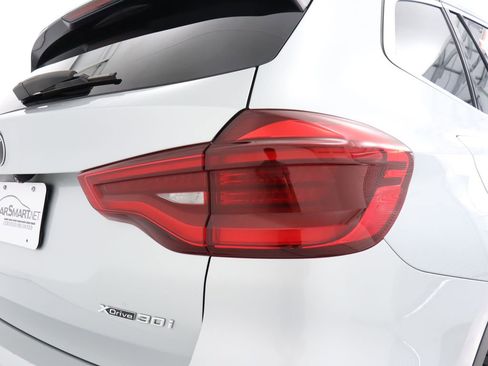Used 2019 BMW X3 xDrive30i w/ Premium Package image 11