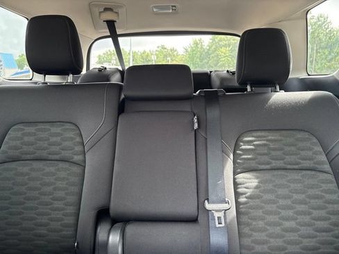 Used 2025 Nissan Pathfinder SV AWD/4WD image 11