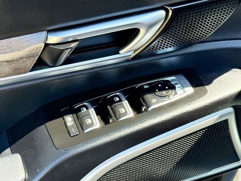 Used 2020 Kia Telluride EX image 19