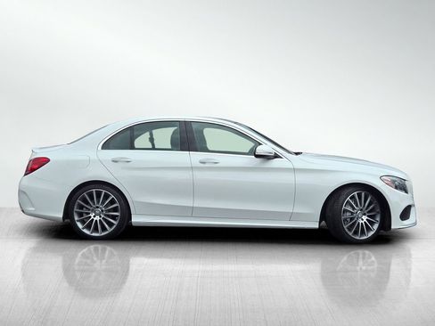 Used 2015 Mercedes-Benz C 300 Sedan image 4