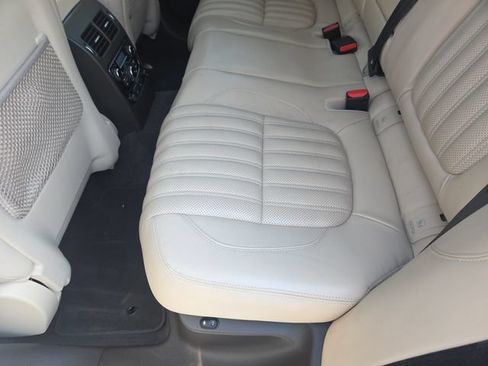 Used 2019 Jaguar F-PACE Portfolio AWD/4WD image 32
