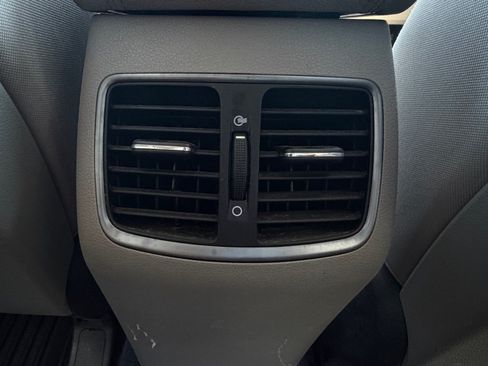 Used 2018 Hyundai Tucson Value AWD/4WD image 17