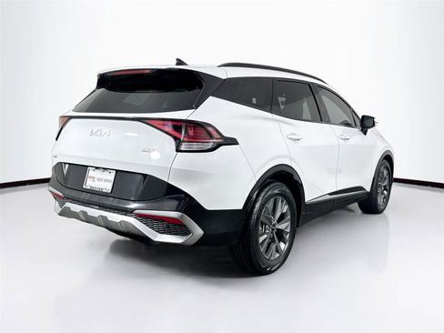 Used 2023 Kia Sportage SX FWD image 2