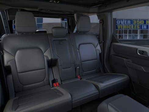 New 2025 Ford Bronco Outer Banks w/ Sasquatch Package AWD/4WD image 11