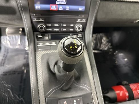 Used 2024 Porsche 718 Cayman GT4 RS RWD image 32