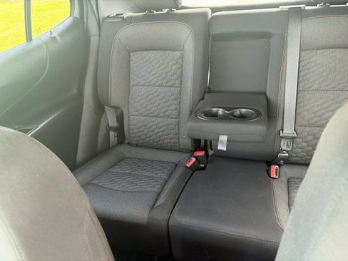 Used 2021 Chevrolet Equinox LT FWD image 30