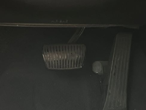 Used 2021 Kia Sorento EX w/ Panoramic Sunroof Package image 43