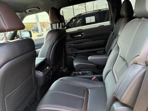 Certified 2026 Nissan Armada SL w/ Captain's Chari Seat Package RWD image 14