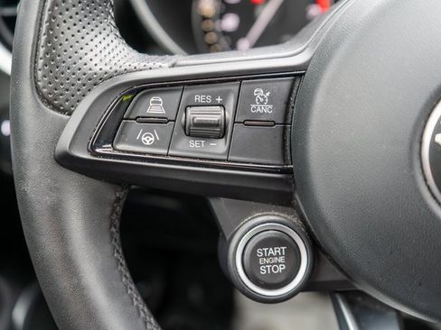 Used 2022 Alfa Romeo Giulia Ti w/ Active Assist Plus Package image 23