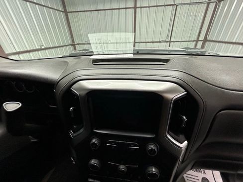 Used 2021 Chevrolet Silverado 3500 LT w/ Convenience Package image 18