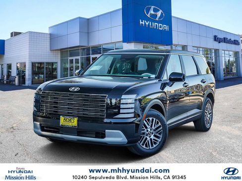 New 2026 Hyundai Palisade SE image 1