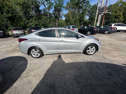Used 2016 Hyundai Elantra Value Edition FWD image 13