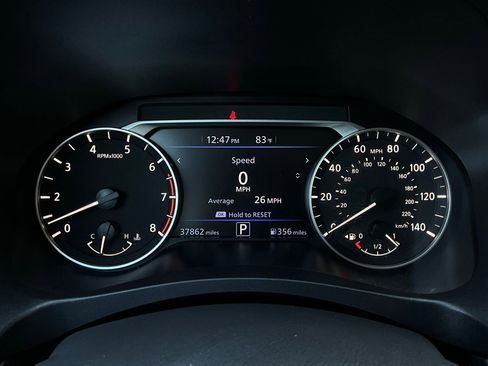 Used 2025 Nissan Altima 2.5 SV image 36