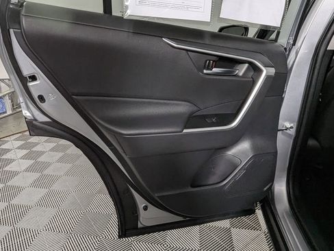 Used 2021 Toyota RAV4 XLE w/ Convenience Package image 43