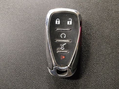 Used 2019 Chevrolet Equinox LT image 32