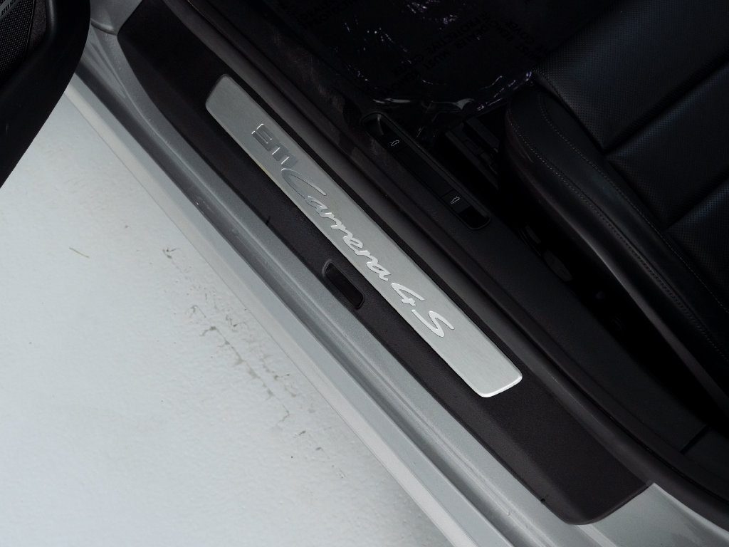 Certified 2022 Porsche 911 Carrera 4S AWD/4WD image 19