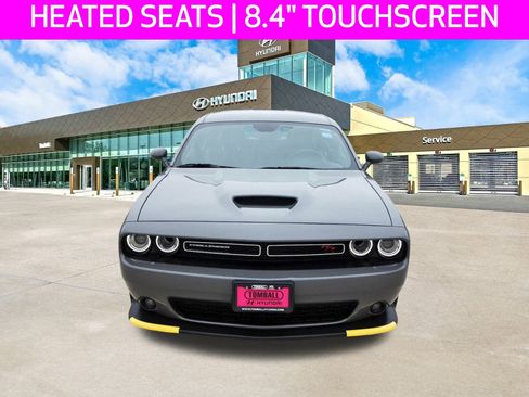 Used 2023 Dodge Challenger R/T w/ Plus Package image 2