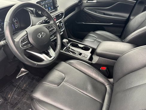 Used 2020 Hyundai Santa Fe SEL w/ Convenience + Premium Package image 4
