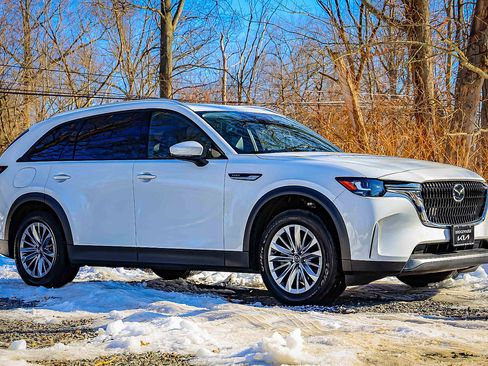 Used 2024 MAZDA CX-90 Plug-In Hybrid w/ Preferred image 19