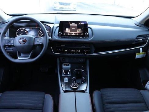 New 2026 Nissan Rogue SV image 18