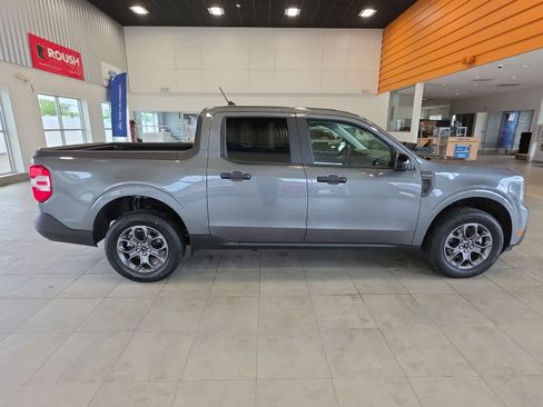 Used 2024 Ford Maverick XLT w/ XLT Luxury Package AWD/4WD image 6