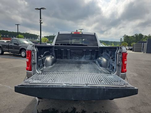 Used 2025 RAM 1500 Big Horn AWD/4WD image 17