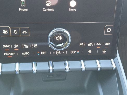 New 2026 GMC Terrain Elevation w/ Elevation Premium Package image 34