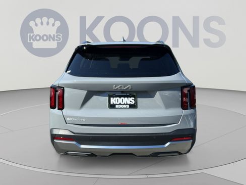 New 2026 Kia Sorento S w/ S Panoramic Sunroof Package FWD image 5
