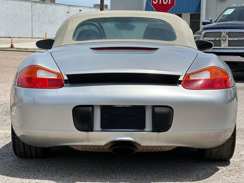 Used 2002 Porsche Boxster RWD image 10