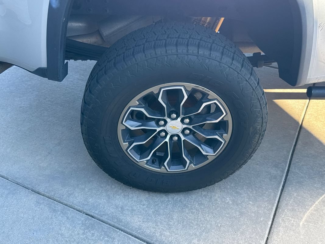 Used 2020 Chevrolet Colorado ZR2 AWD/4WD image 14