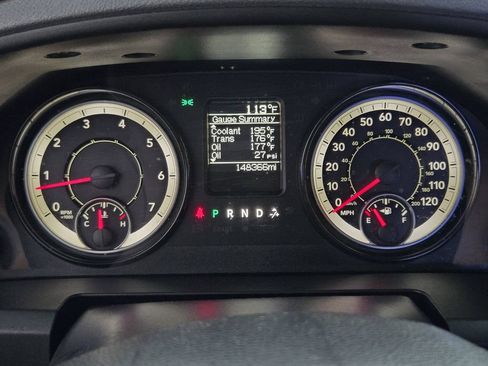 Used 2018 RAM 1500 Tradesman w/ Chrome Appearance Group AWD/4WD image 17